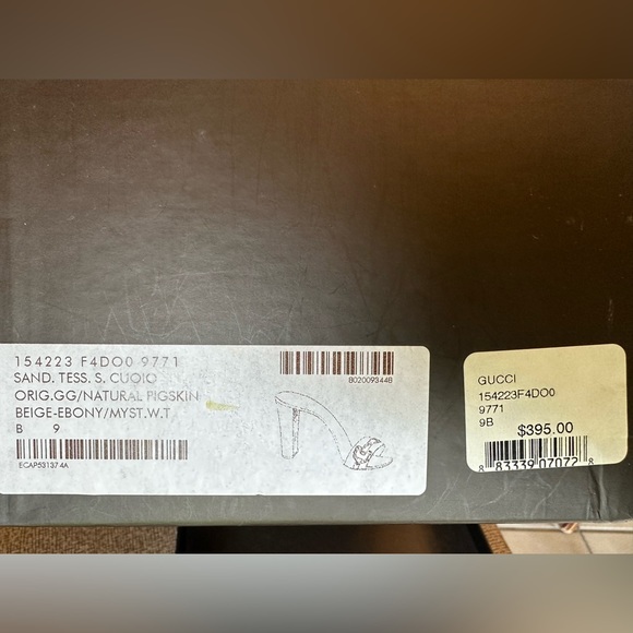 Gucci slides with slight heel Size 9 - Picture 3 of 4